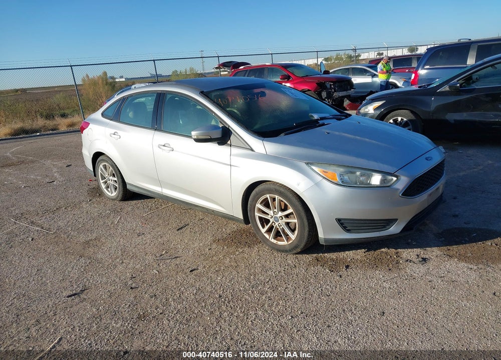 2015 FORD FOCUS SE VIN: 1FADP3F2XFL329731