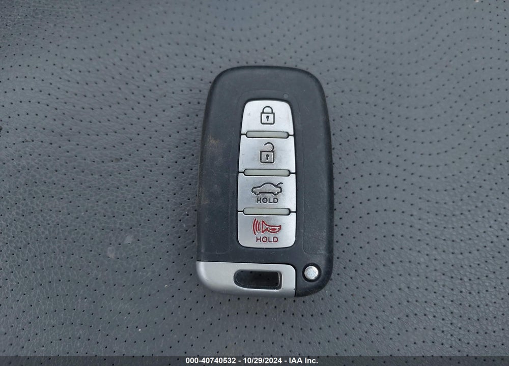 2013 HYUNDAI ELANTRA LIMITED VIN: 5NPDH4AE7DH279788