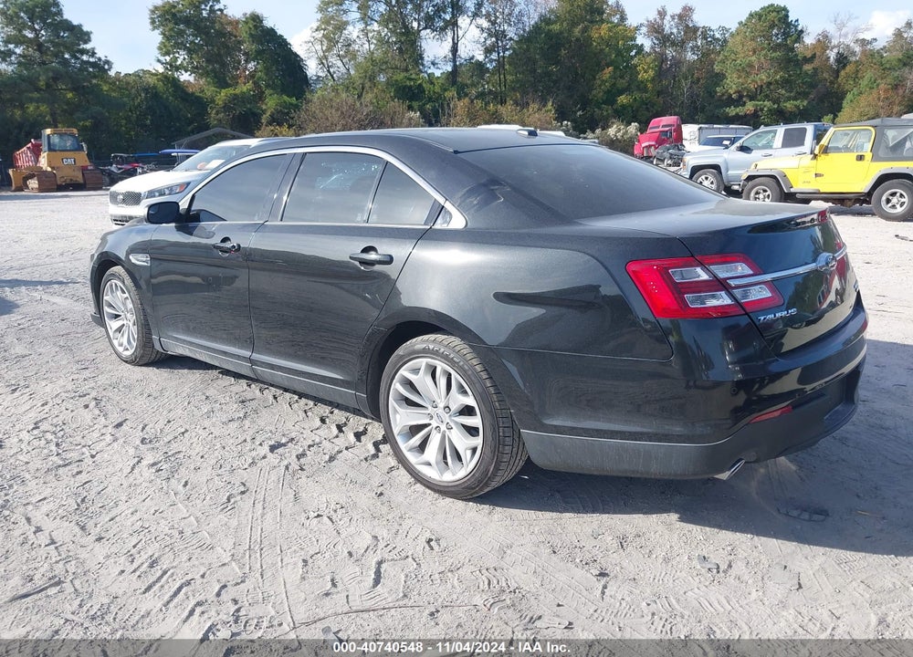 2015 FORD TAURUS LIMITED VIN: 1FAHP2F8XFG195747