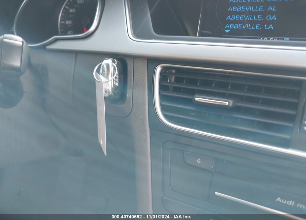 2011 AUDI A5 2.0T PREMIUM VIN: WAUJFAFH1BN007872