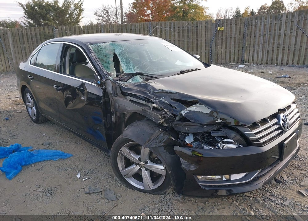2015 VOLKSWAGEN PASSAT S VIN: 1VWAS7A37FC122794