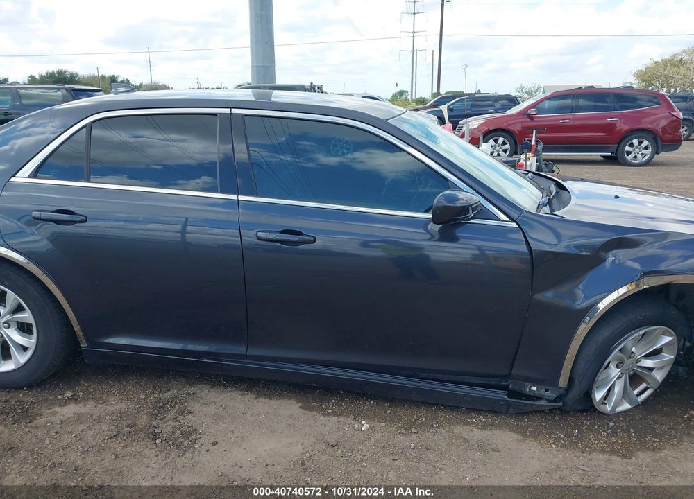 2016 CHRYSLER 300 LIMITED VIN: 2C3CCAAG7GH252330