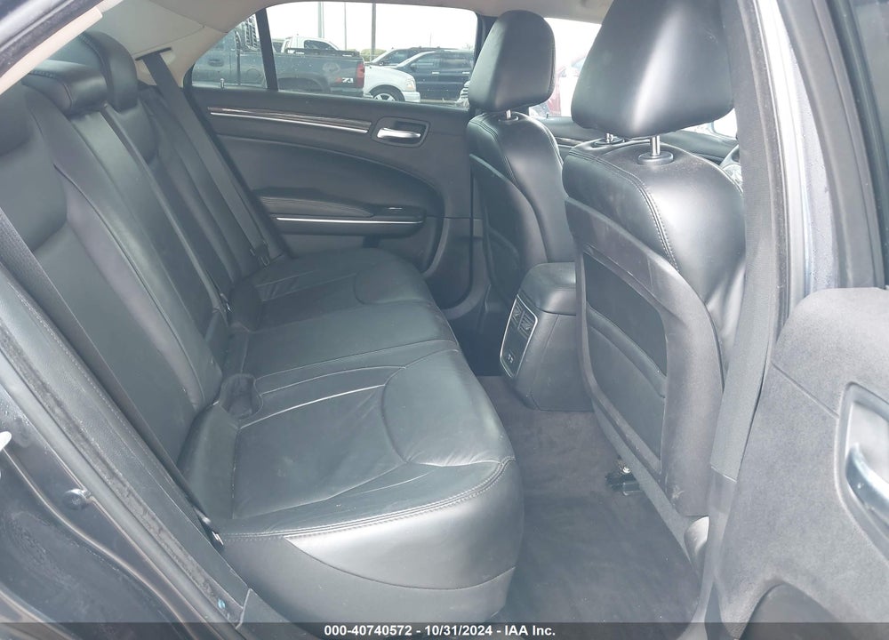 2016 CHRYSLER 300 LIMITED VIN: 2C3CCAAG7GH252330