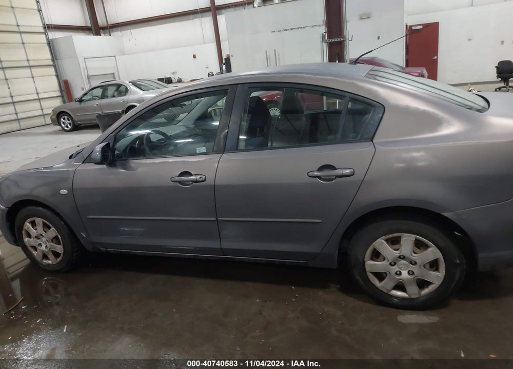 2008 MAZDA MAZDA3 VIN: JM1BK12FX81817797