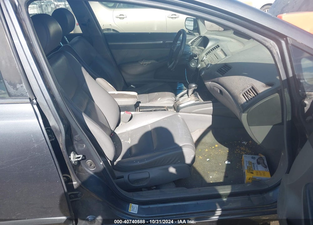 2010 HONDA CIVIC EX-L VIN: 19XFA1F90AE000320