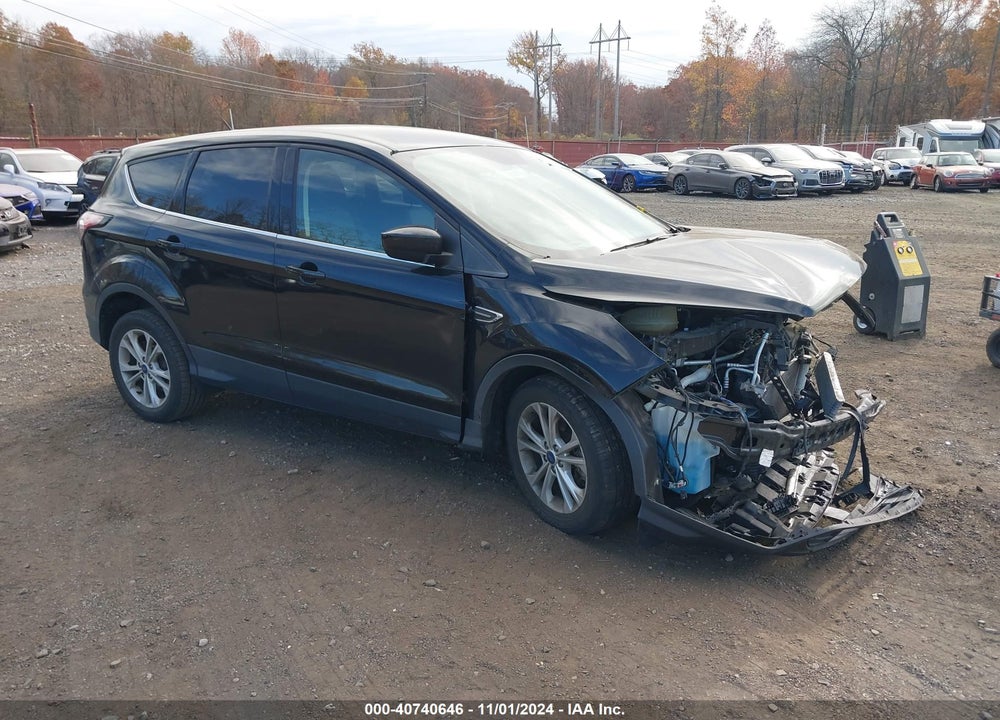 2017 FORD ESCAPE SE VIN: 1FMCU9G95HUE82278