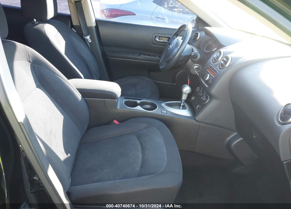 2015 NISSAN ROGUE SELECT S VIN: JN8AS5MT2FW158060