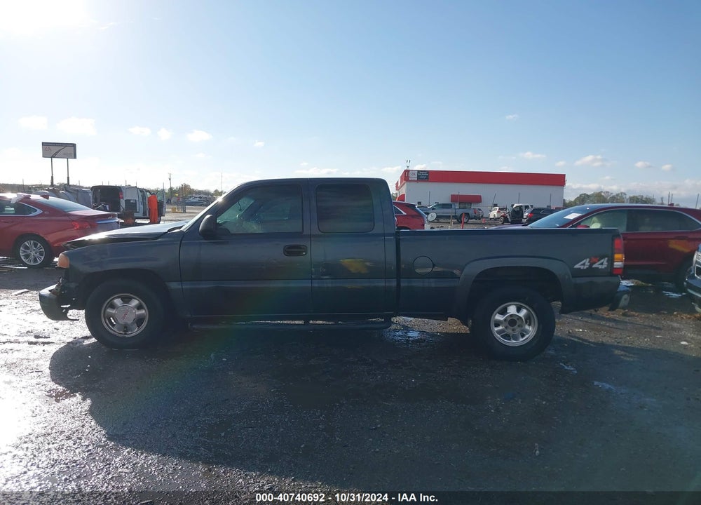 2004 GMC SIERRA 1500 WORK TRUCK VIN: 2GTEC19T641185830