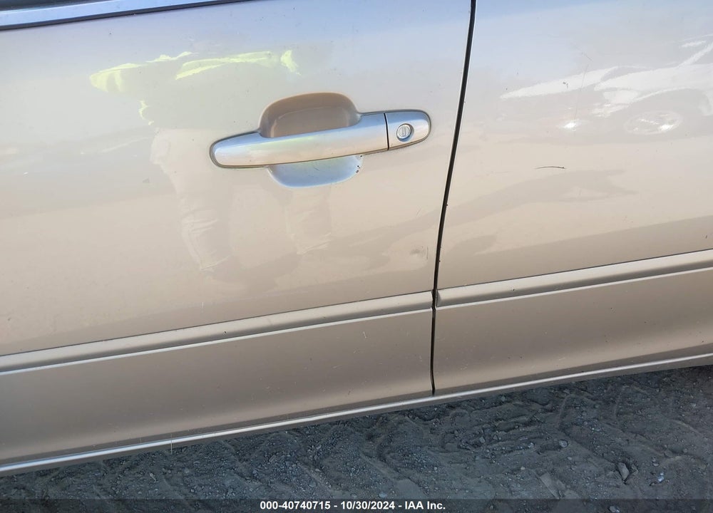 2002 TOYOTA CAMRY LE VIN: 4T1BE32K82U027948