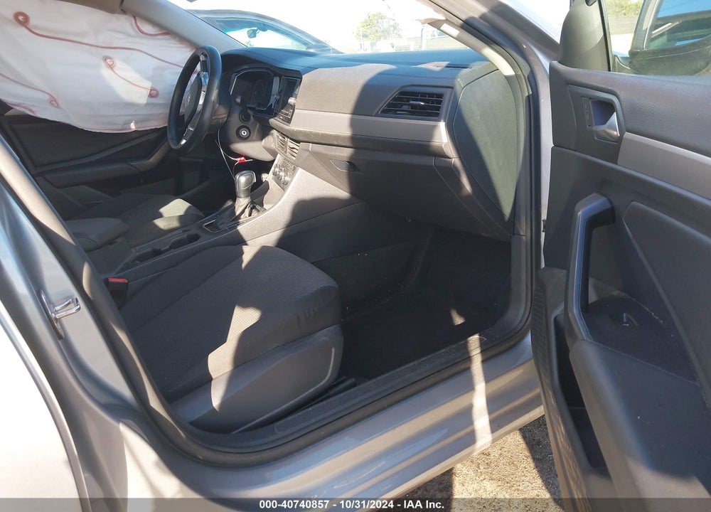 2019 VOLKSWAGEN JETTA VIN: 3VWC57BU2KM215769