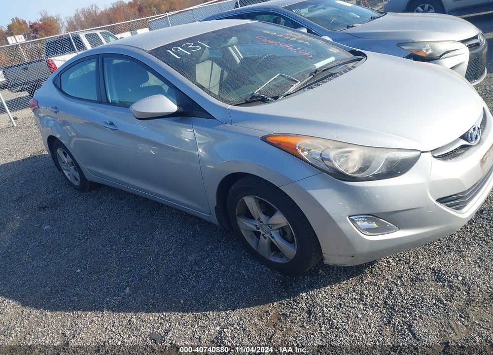 2013 HYUNDAI ELANTRA GLS VIN: KMHDH4AE7DU921931