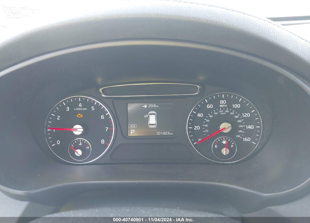 2019 KIA SORENTO 3.3L LX VIN: 5XYPGDA58KG445630