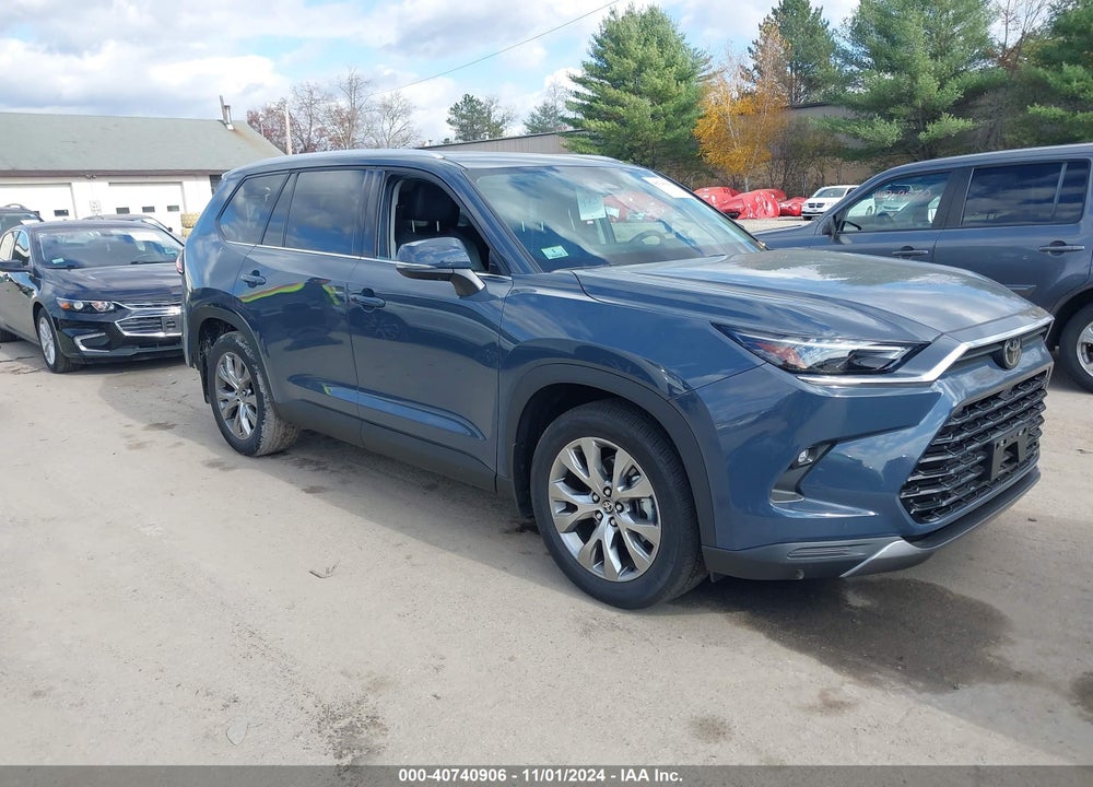 2024 TOYOTA GRAND HIGHLANDER LIMITED VIN: 5TDAAAB52RS050831
