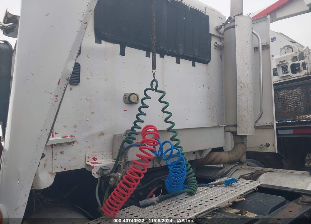 2007 FREIGHTLINER CONVENTIONAL COLUMBIA VIN: 1FVJA6CK47DX56827