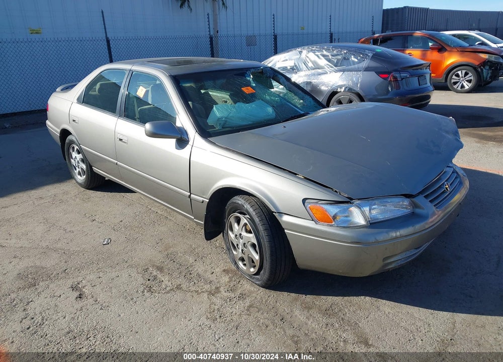 1999 TOYOTA CAMRY LE V6 VIN: JT2BF22K0X0150243