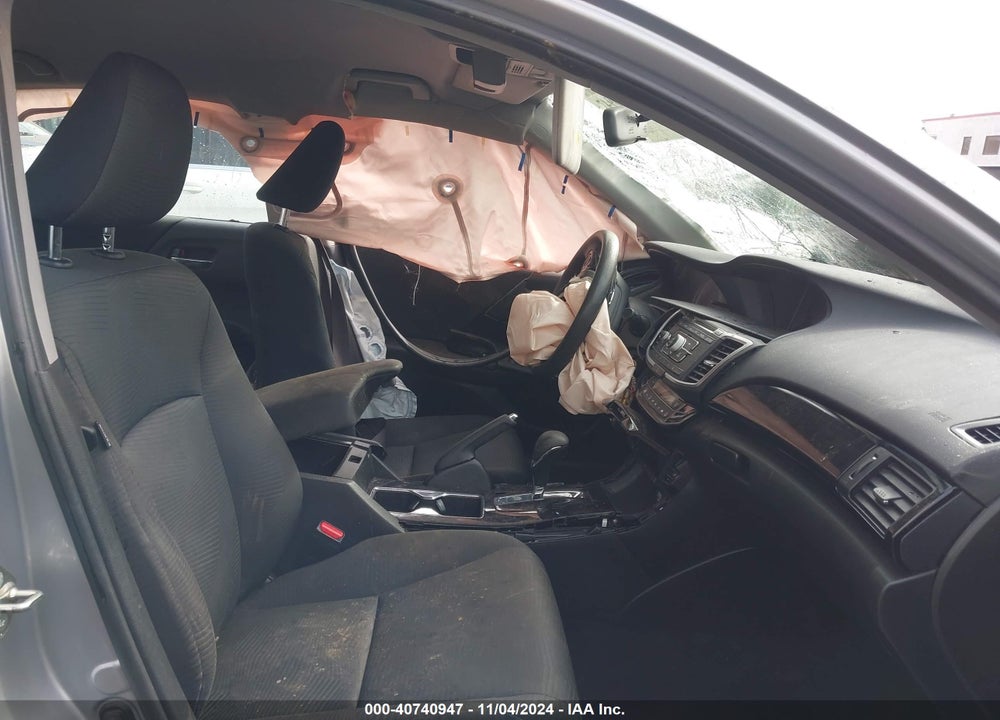2017 HONDA ACCORD LX VIN: 1HGCR2F37HA228584