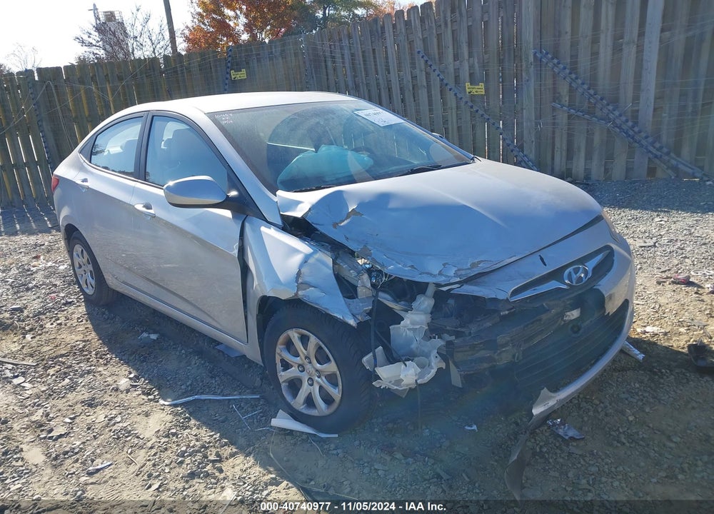 2013 HYUNDAI ACCENT GLS VIN: KMHCT4AE8DU396419
