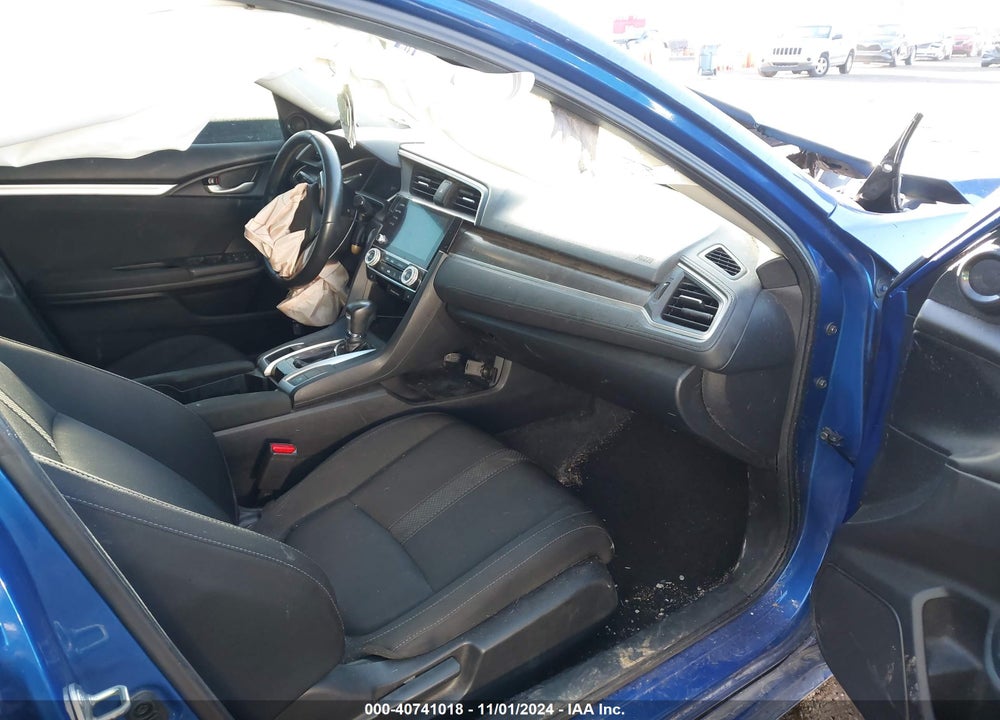 2019 HONDA CIVIC EX VIN: 19XFC1F31KE020180