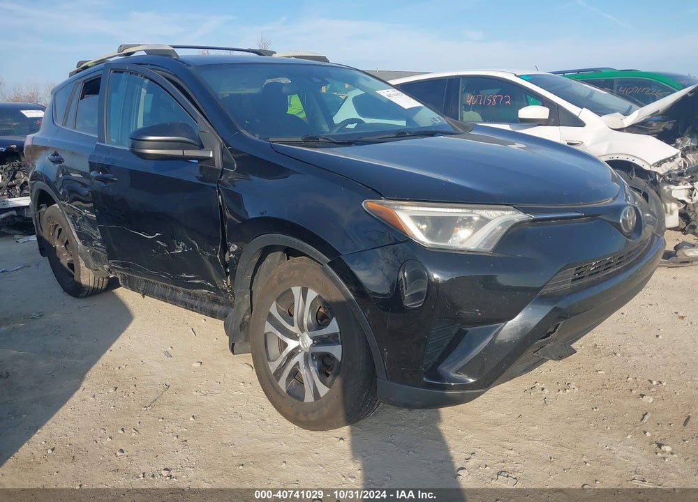 2017 TOYOTA RAV4 LE VIN: 2T3BFREV6HW695883