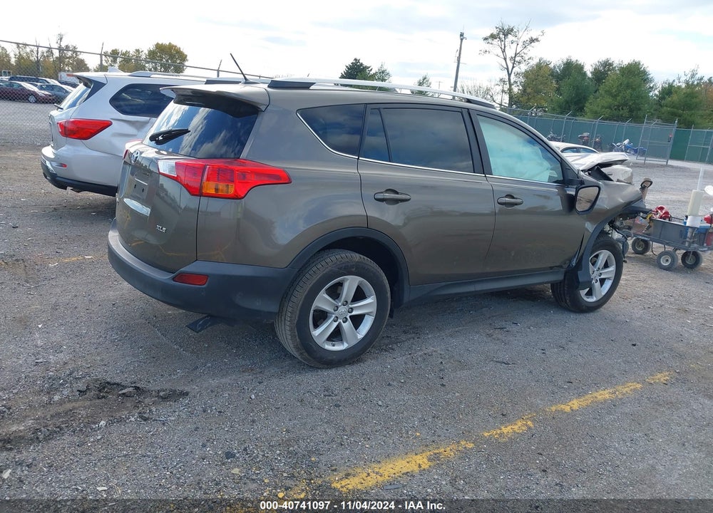 2014 TOYOTA RAV4 XLE VIN: 2T3WFREV7EW128174