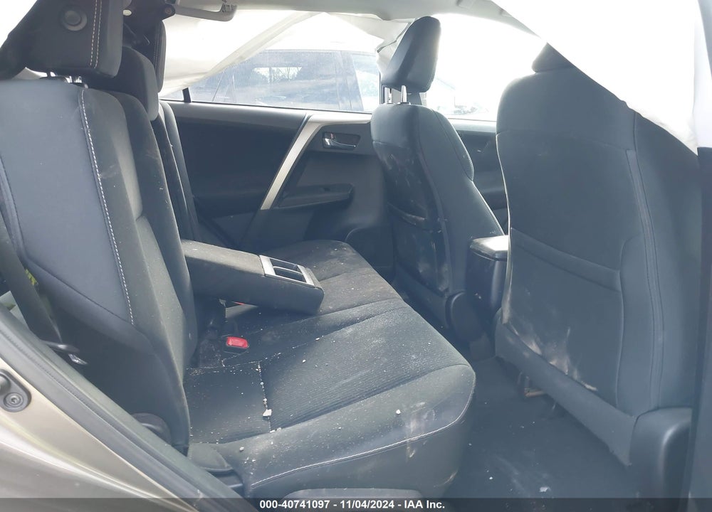 2014 TOYOTA RAV4 XLE VIN: 2T3WFREV7EW128174