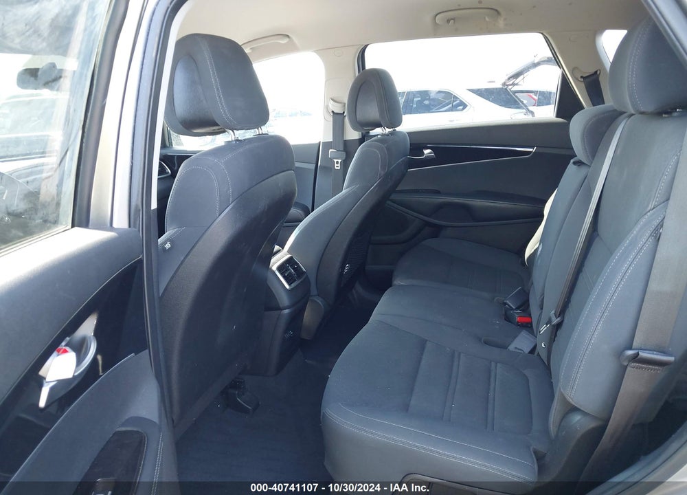 2016 KIA SORENTO 2.4L L VIN: 5XYPG4A31GG086787