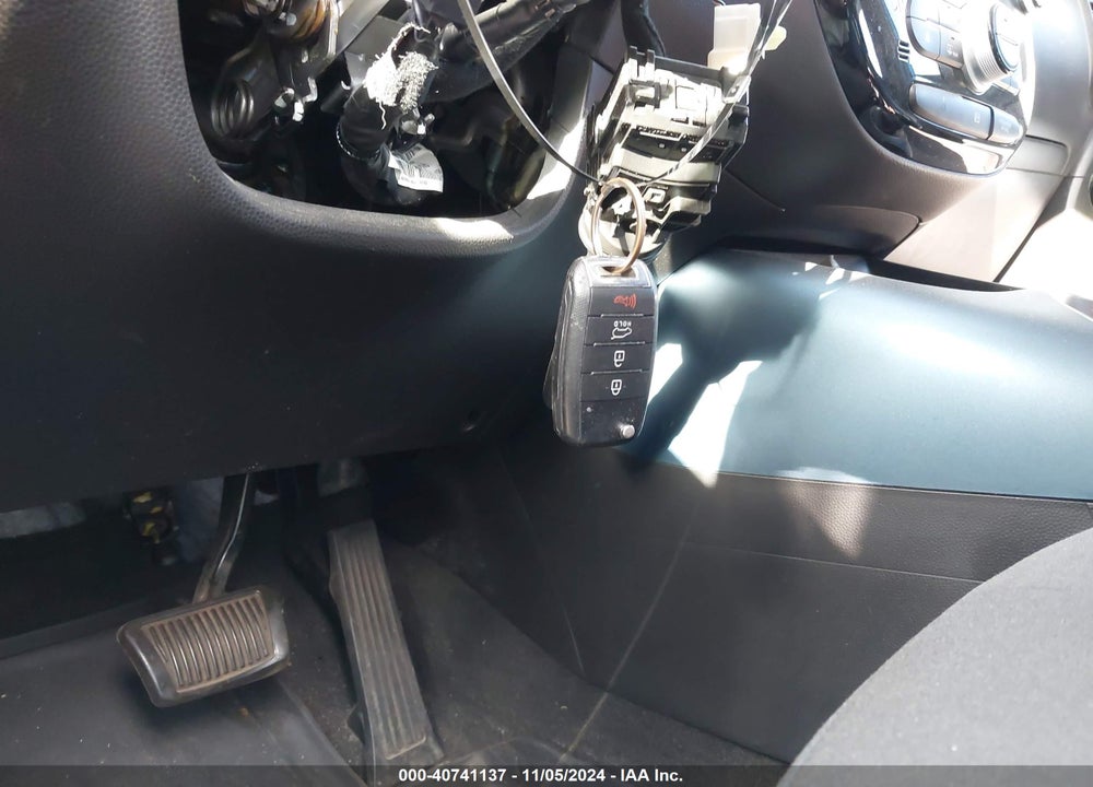 2015 KIA SOUL VIN: KNDJP3A50F7145891