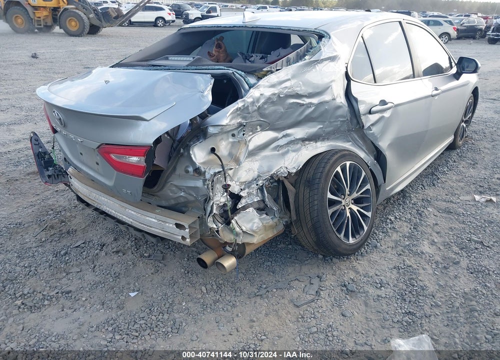 2020 TOYOTA CAMRY SE VIN: 4T1G11AKXLU392575