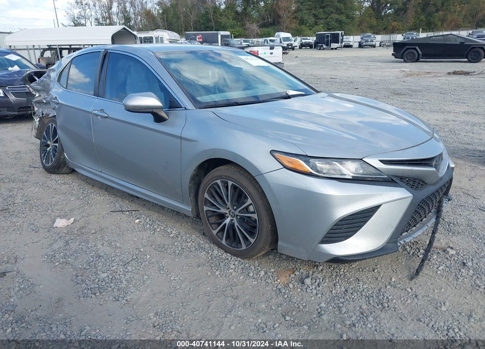 2020 TOYOTA CAMRY SE VIN: 4T1G11AKXLU392575