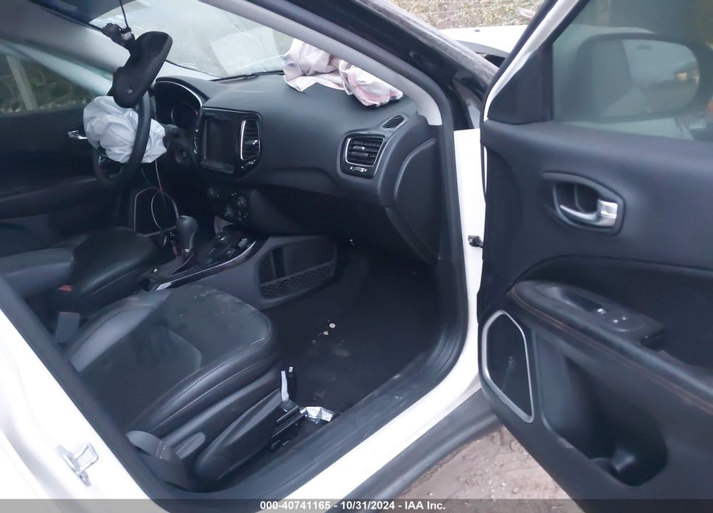 2018 JEEP COMPASS LIMITED 4X4 VIN: 3C4NJDCB5JT238132