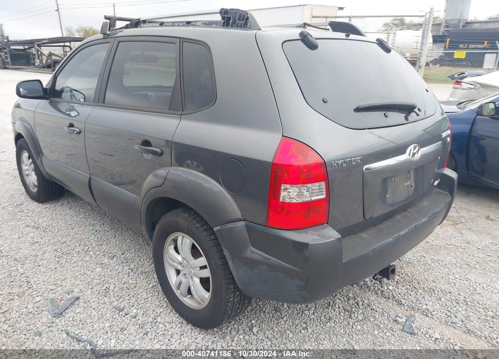 2007 HYUNDAI TUCSON LIMITED/SE VIN: KM8JN72D77U564712