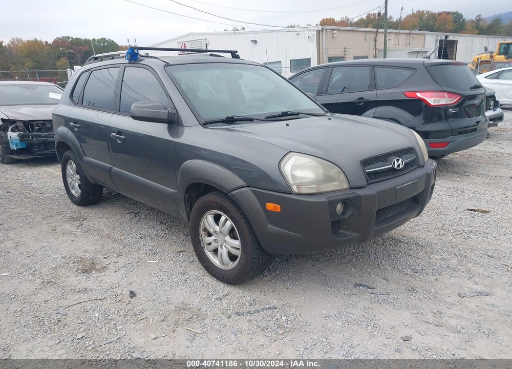 2007 HYUNDAI TUCSON LIMITED/SE VIN: KM8JN72D77U564712