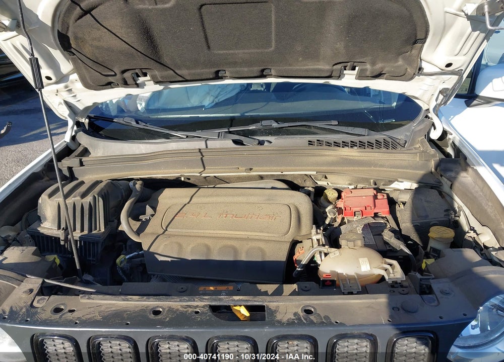 2018 JEEP RENEGADE ALTITUDE FWD VIN: ZACCJABB2JPJ11057