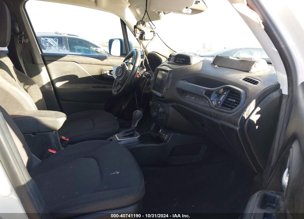 2018 JEEP RENEGADE ALTITUDE FWD VIN: ZACCJABB2JPJ11057