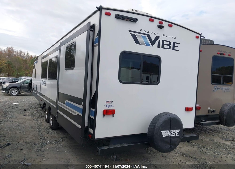 2024 FOREST RIV VIBE 34BH VIN: 4X4TVBK2XR4124222