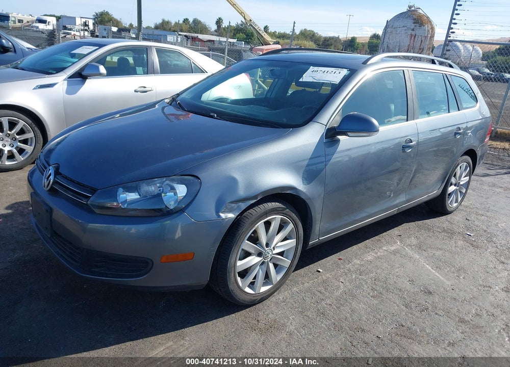 2014 VOLKSWAGEN JETTA SPORTWAGEN 2.0L TDI VIN: 3VWPL7AJ0EM625571