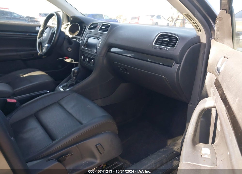 2014 VOLKSWAGEN JETTA SPORTWAGEN 2.0L TDI VIN: 3VWPL7AJ0EM625571