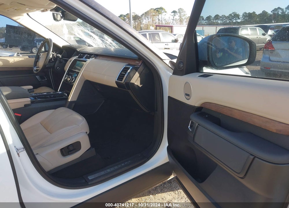 2018 LAND ROVER DISCOVERY HSE VIN: SALRR2RV2JA077237