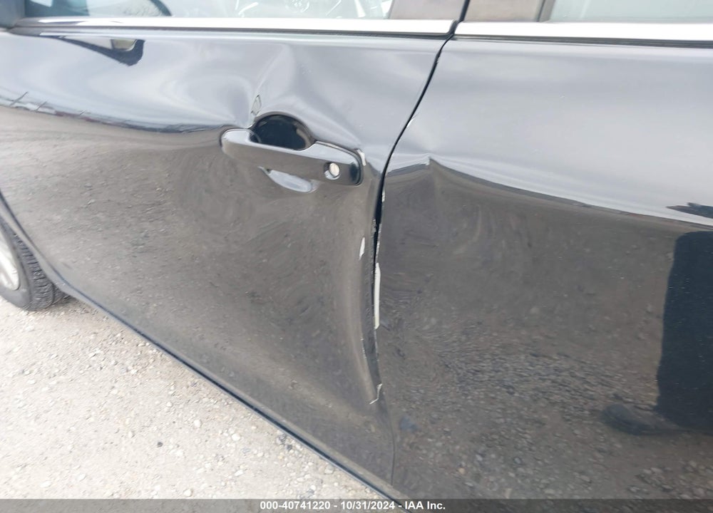 2017 TOYOTA CAMRY SE VIN: 4T1BF1FK5HU722232