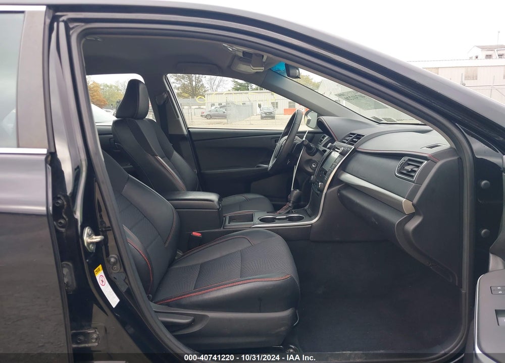 2017 TOYOTA CAMRY SE VIN: 4T1BF1FK5HU722232