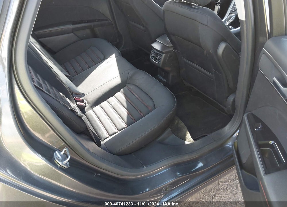 2016 FORD FUSION SE VIN: 3FA6P0HD5GR405283