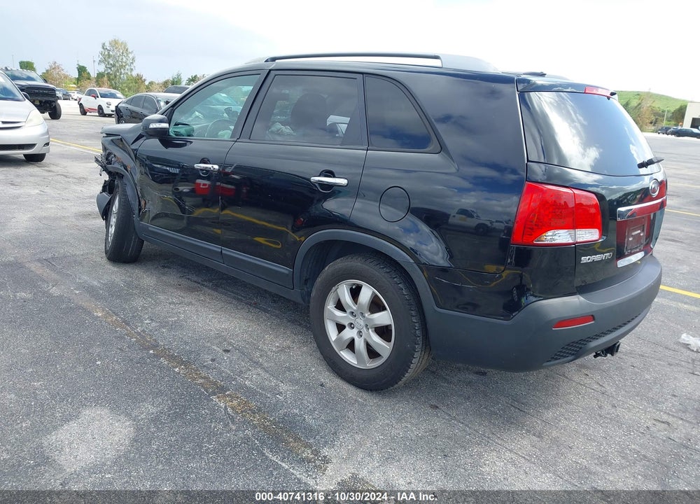 2011 KIA SORENTO LX V6 VIN: 5XYKT4A2XBG115208