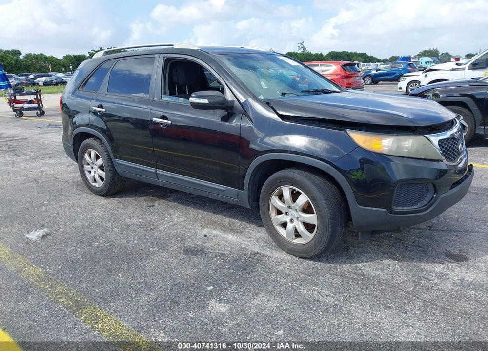 2011 KIA SORENTO LX V6 VIN: 5XYKT4A2XBG115208