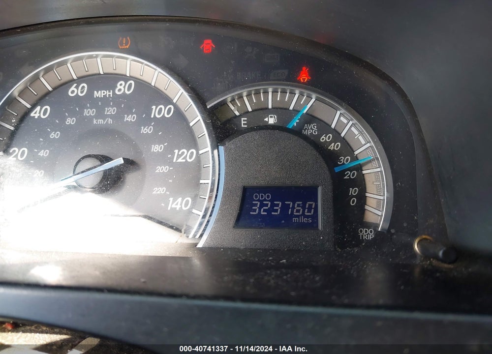 2014 TOYOTA CAMRY SE VIN: 4T1BF1FK1EU754686