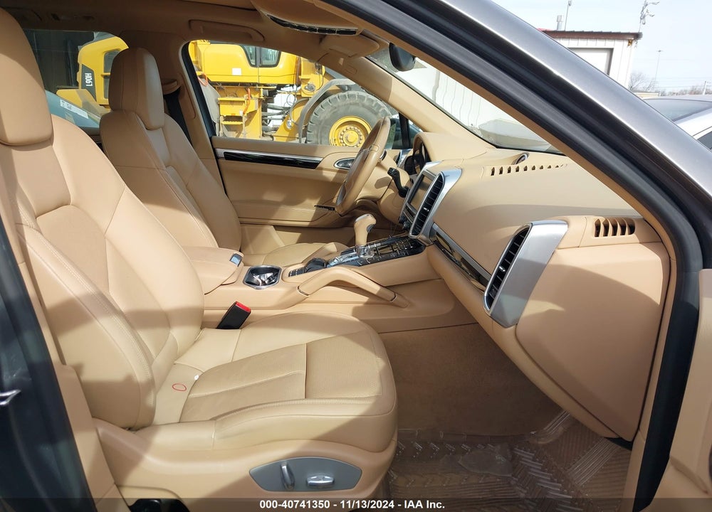 2014 PORSCHE CAYENNE DIESEL VIN: WP1AF2A25ELA32042