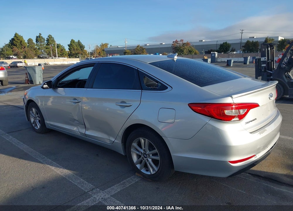 2016 HYUNDAI SONATA SE VIN: 5NPE24AF9GH384707