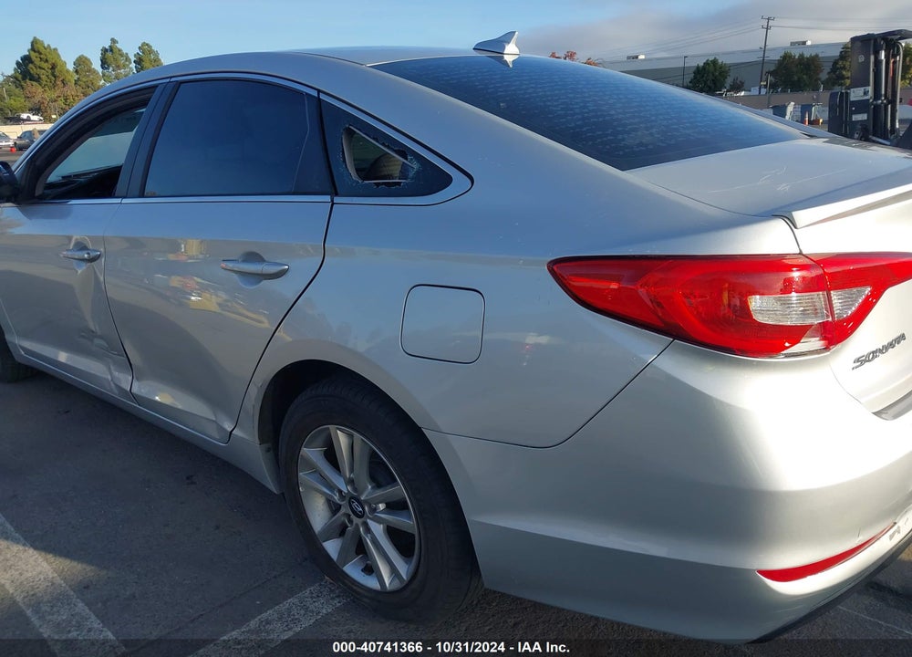 2016 HYUNDAI SONATA SE VIN: 5NPE24AF9GH384707