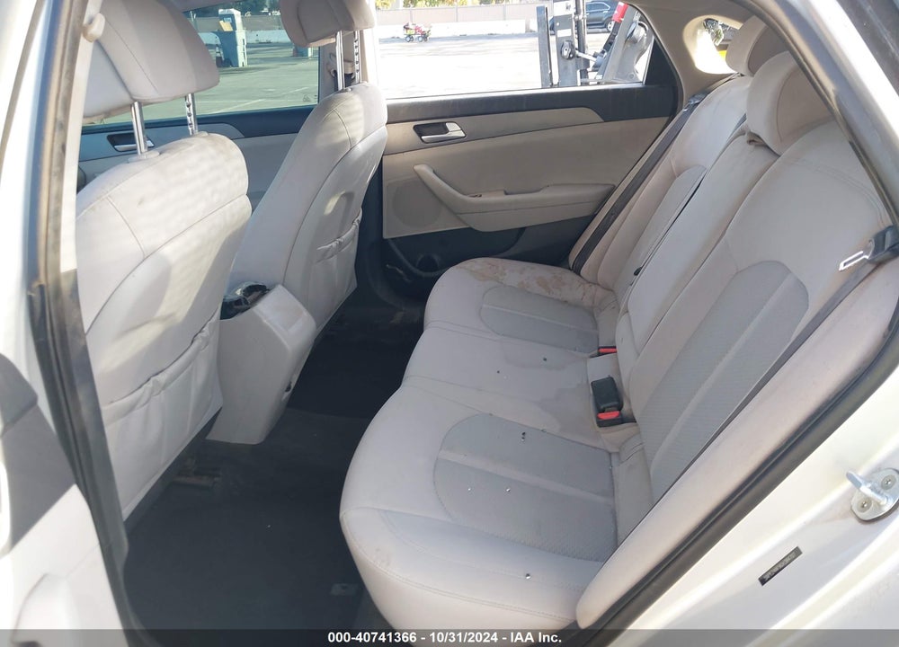 2016 HYUNDAI SONATA SE VIN: 5NPE24AF9GH384707