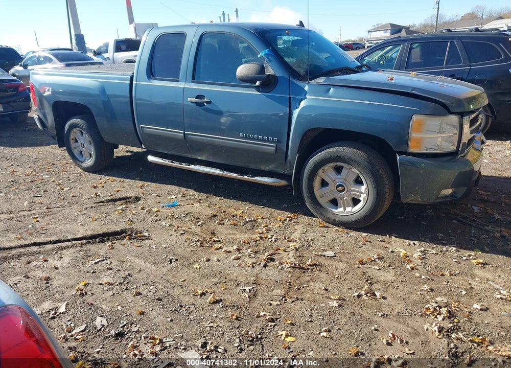 2011 CHEVROLET SILVERADO 1500 LT VIN: 1GCRKSE36BZ323628