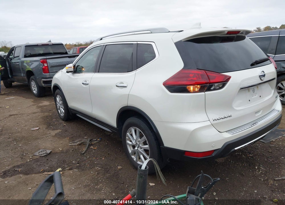 2019 NISSAN ROGUE SV VIN: 5N1AT2MV2KC746931